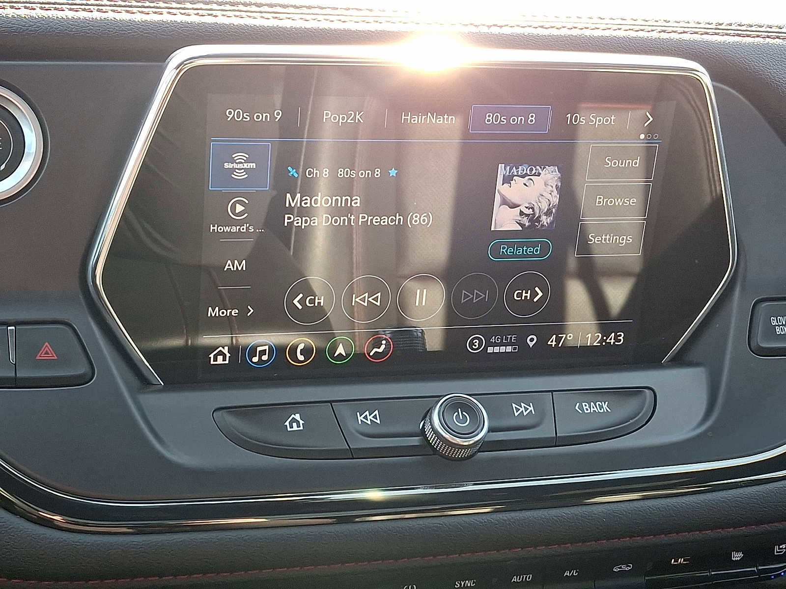 Used 2021 Chevrolet Blazer RS w/ Enhanced Convenience Package image 18