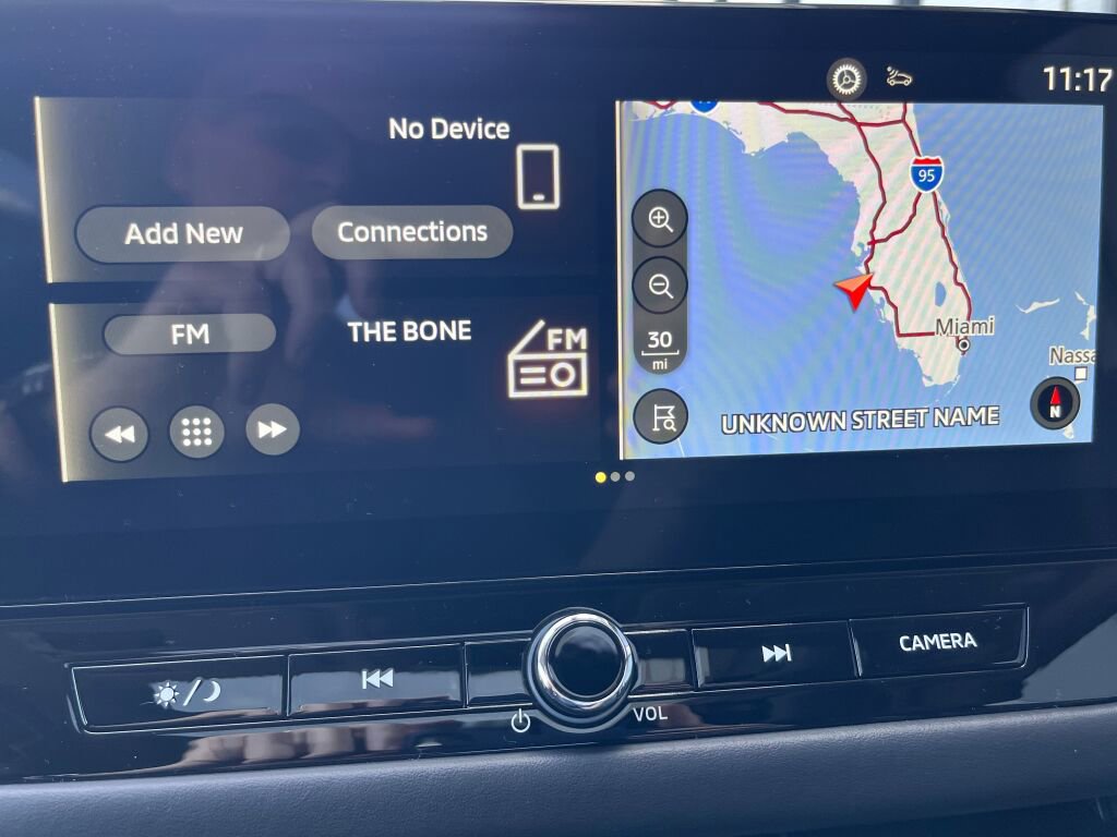 New 2025 Mitsubishi Outlander SE image 16