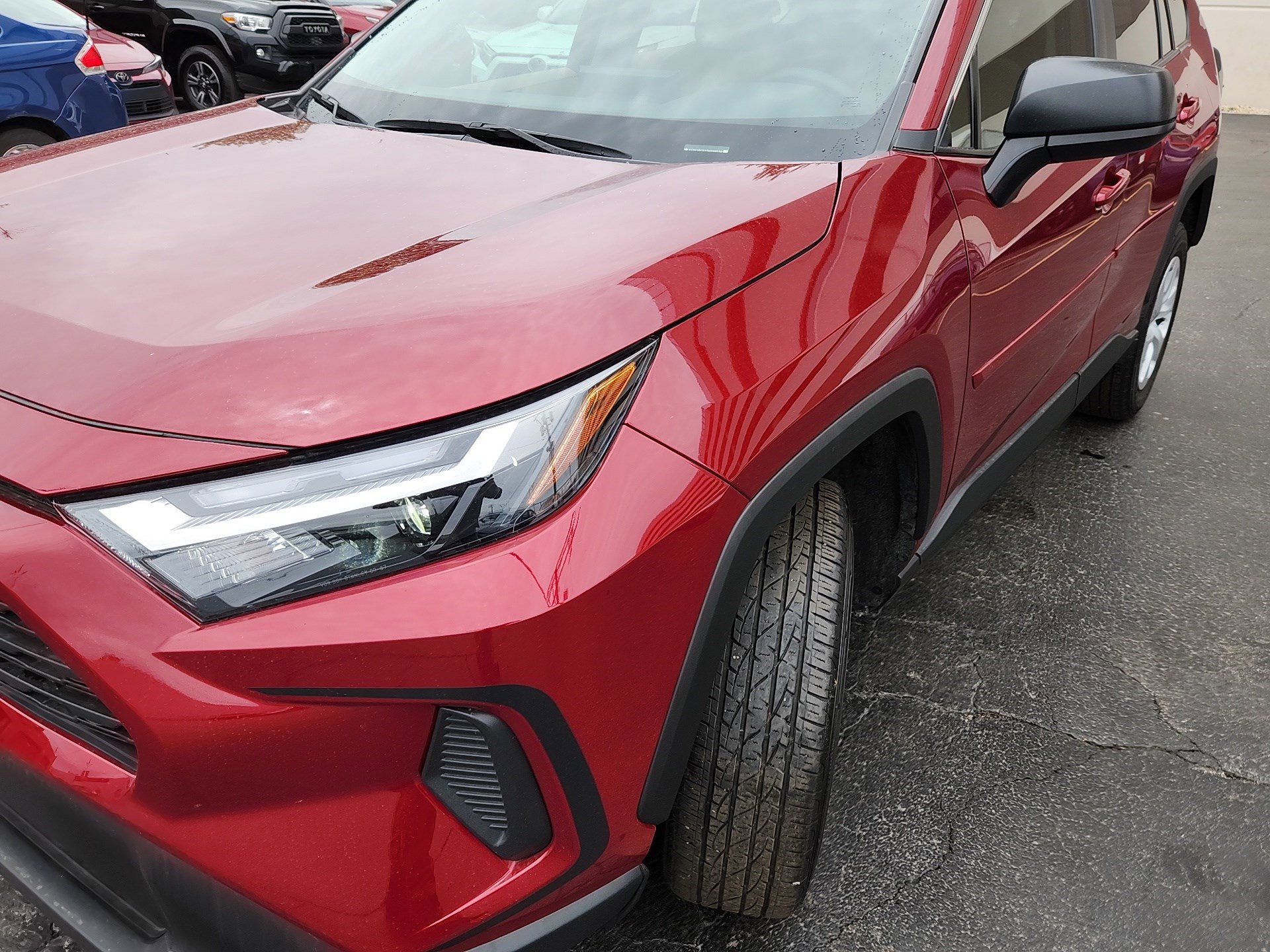Certified 2025 Toyota RAV4 LE FWD image 9