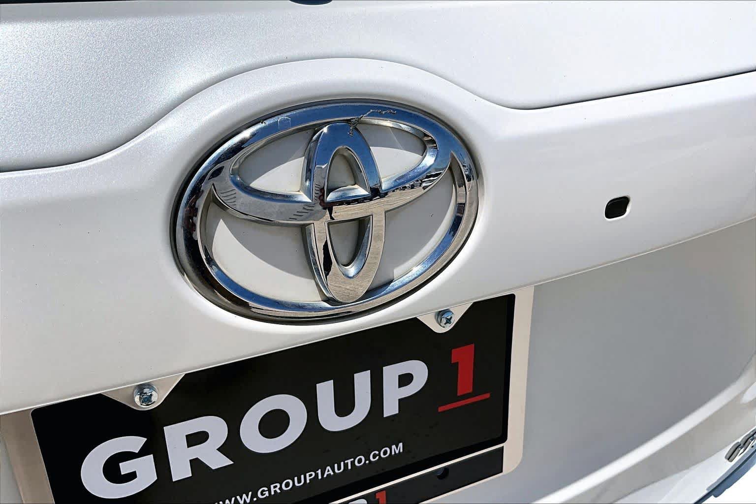 Used 2018 Toyota Highlander Limited FWD image 31