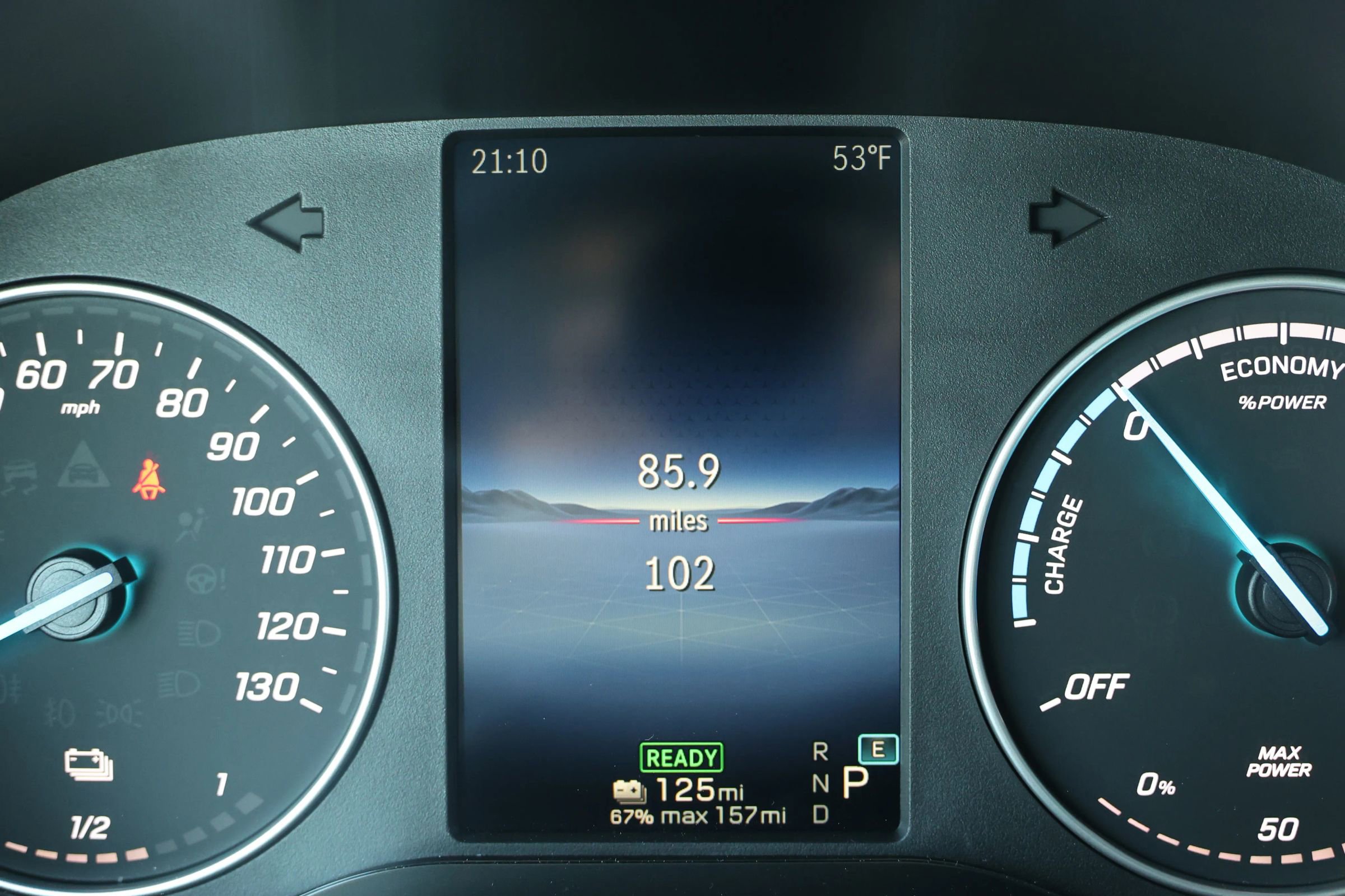 Used 2024 Mercedes-Benz eSprinter 170 Cargo image 9