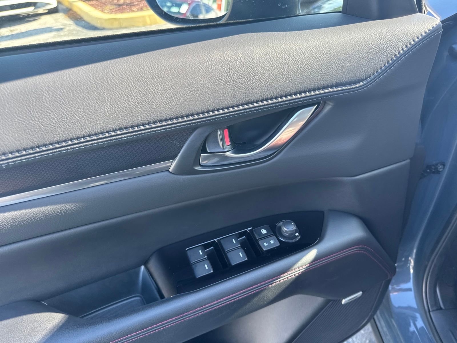 Used 2023 MAZDA CX-5 Carbon Edition image 14