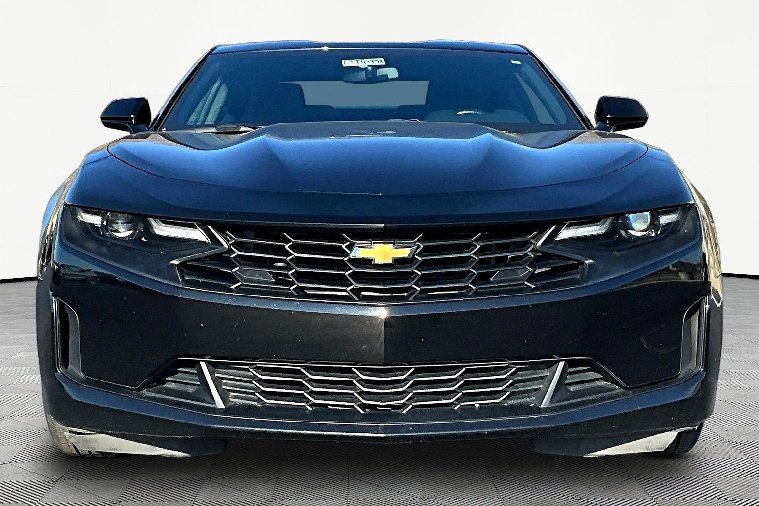 Used 2023 Chevrolet Camaro LT image 2