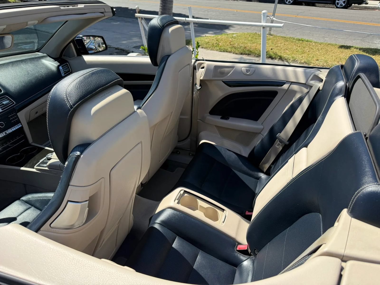 Used 2016 Mercedes-Benz E 400 Cabriolet image 22