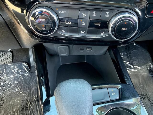 Certified 2024 Chevrolet Trax LT w/ Driver Confidence Package FWD image 18