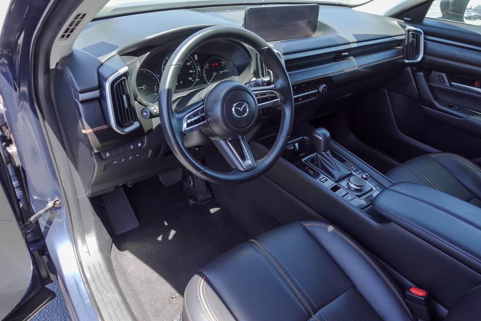 Certified 2025 MAZDA CX-50 AWD 2.5 Hybrid w/ Premium Pkg image 11