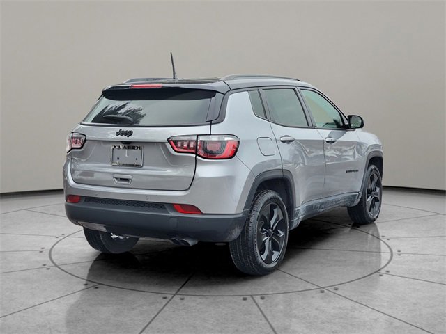 Certified 2018 Jeep Compass Latitude image 12