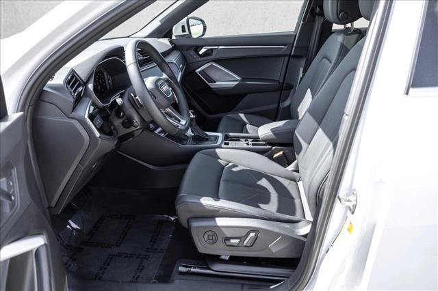Certified 2024 Audi Q3 2.0T Premium Plus AWD/4WD image 12