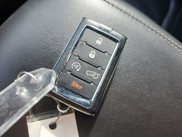 Used 2023 Jeep Grand Cherokee L Limited image 26