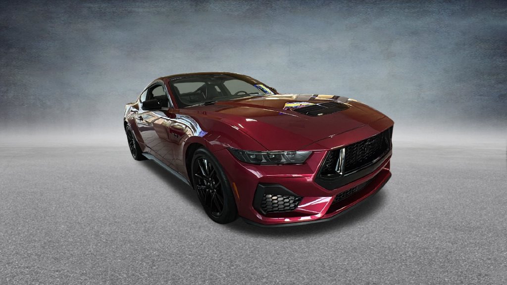Used 2025 Ford Mustang GT Premium RWD image 3