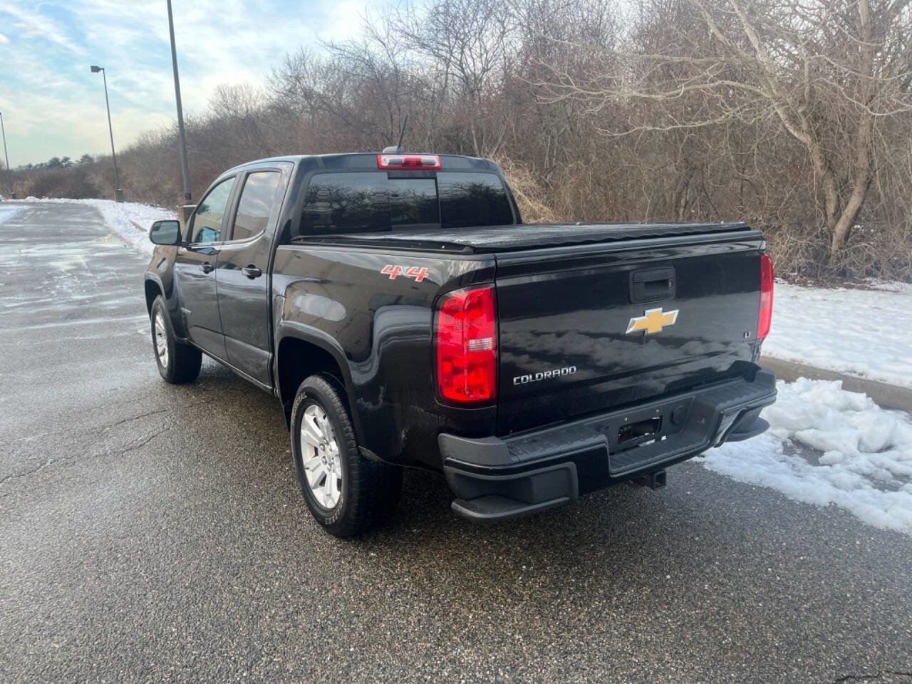 Used 2016 Chevrolet Colorado LT w/ LT Convenience Package image 3