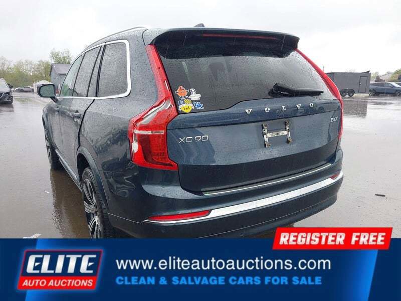 Used 2025 Volvo XC90 B6 Ultra w/ Protection Package Premier AWD/4WD image 5