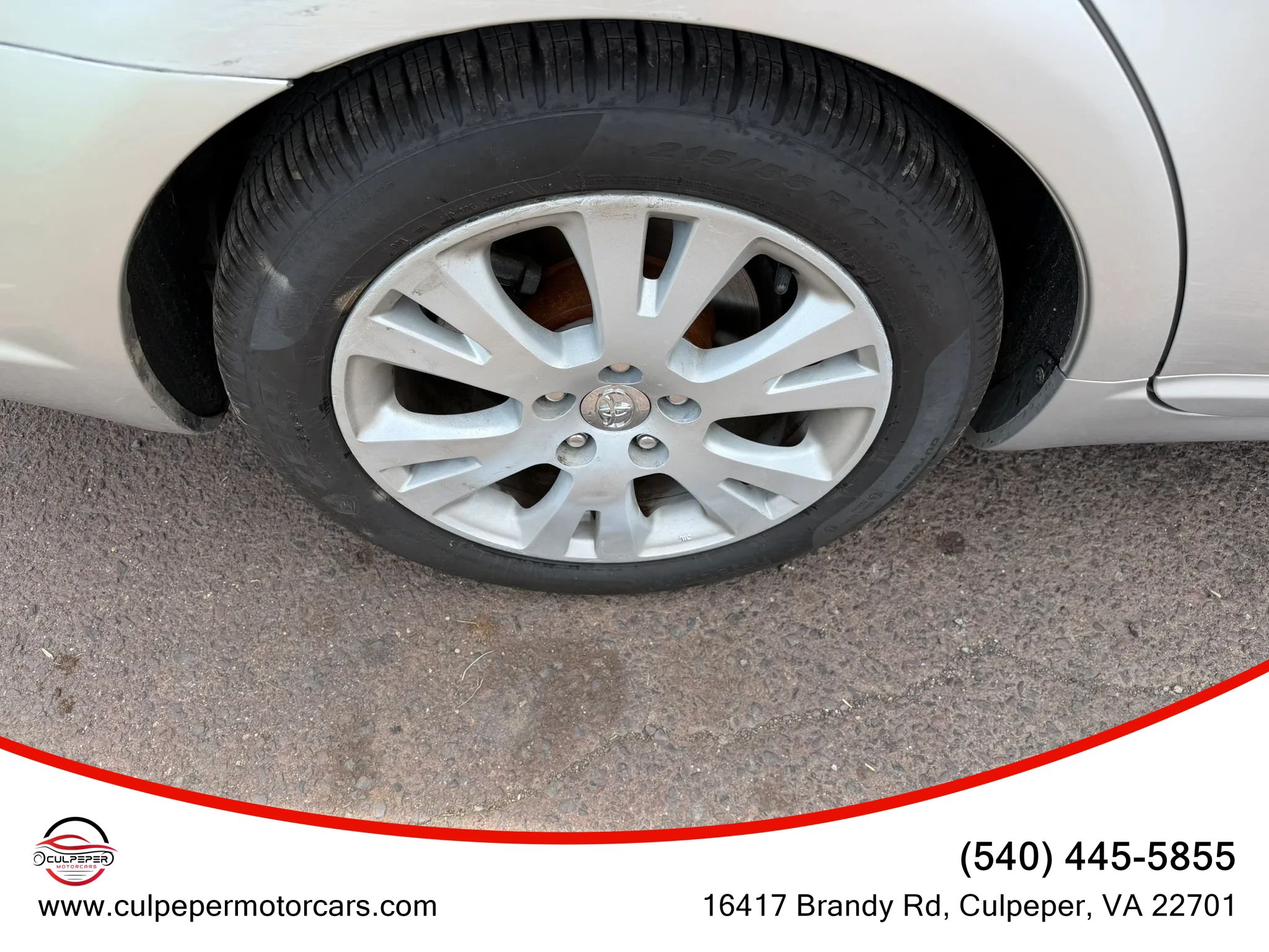 Used 2010 Toyota Avalon XLS FWD image 26