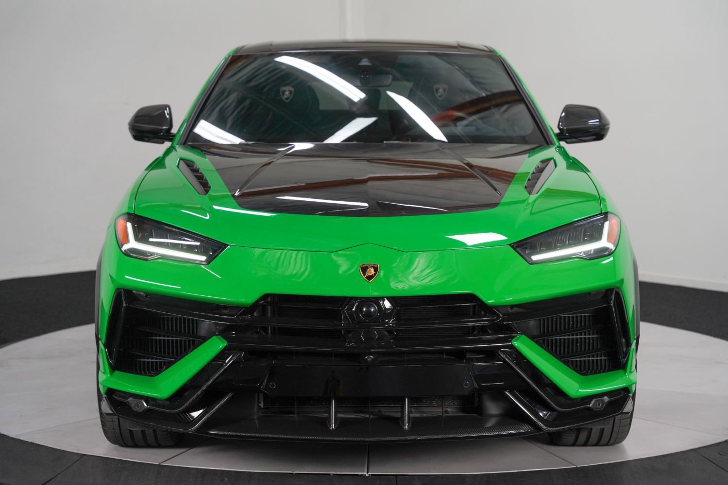 Used 2023 Lamborghini Urus Performante image 10