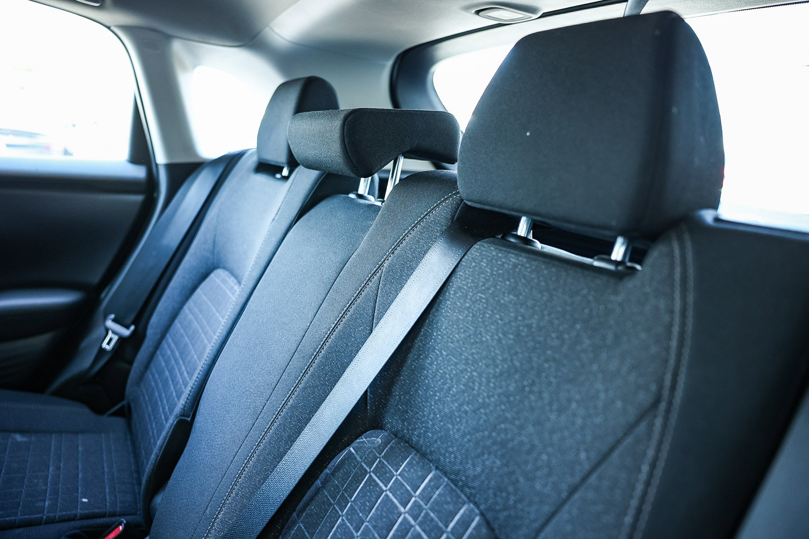 Used 2025 Honda HR-V LX image 23