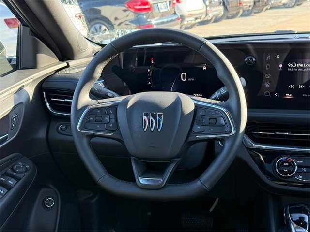 Used 2025 Buick Envista Sport Touring w/ Convenience I Package image 12