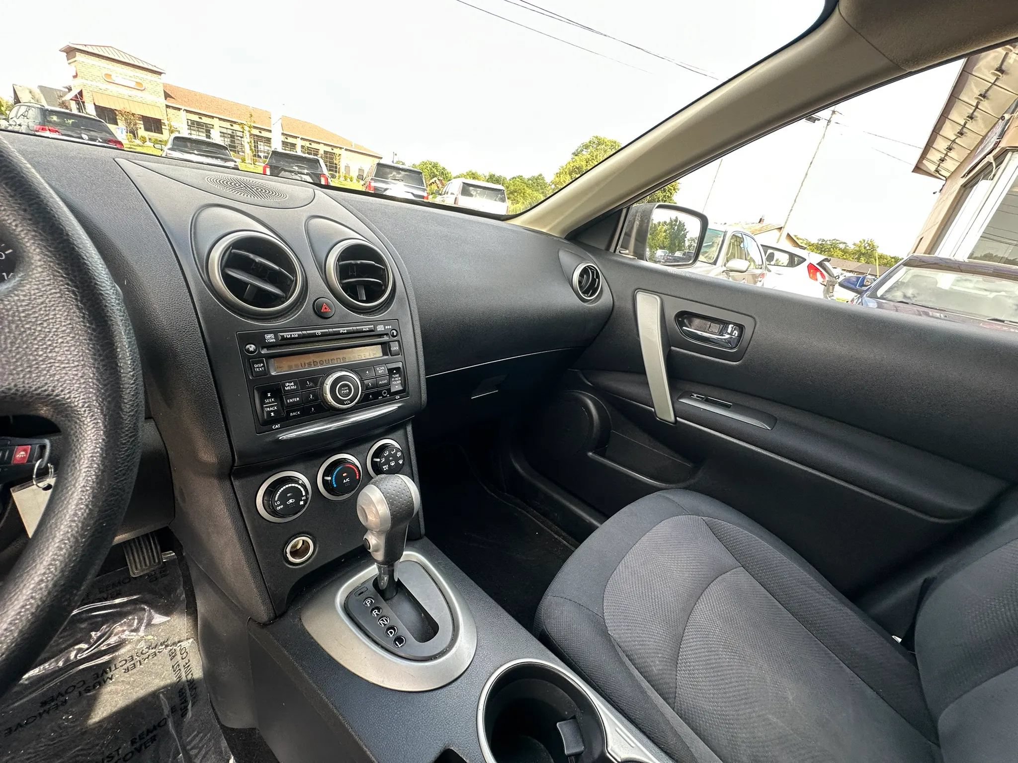 Used 2011 Nissan Rogue S FWD image 15