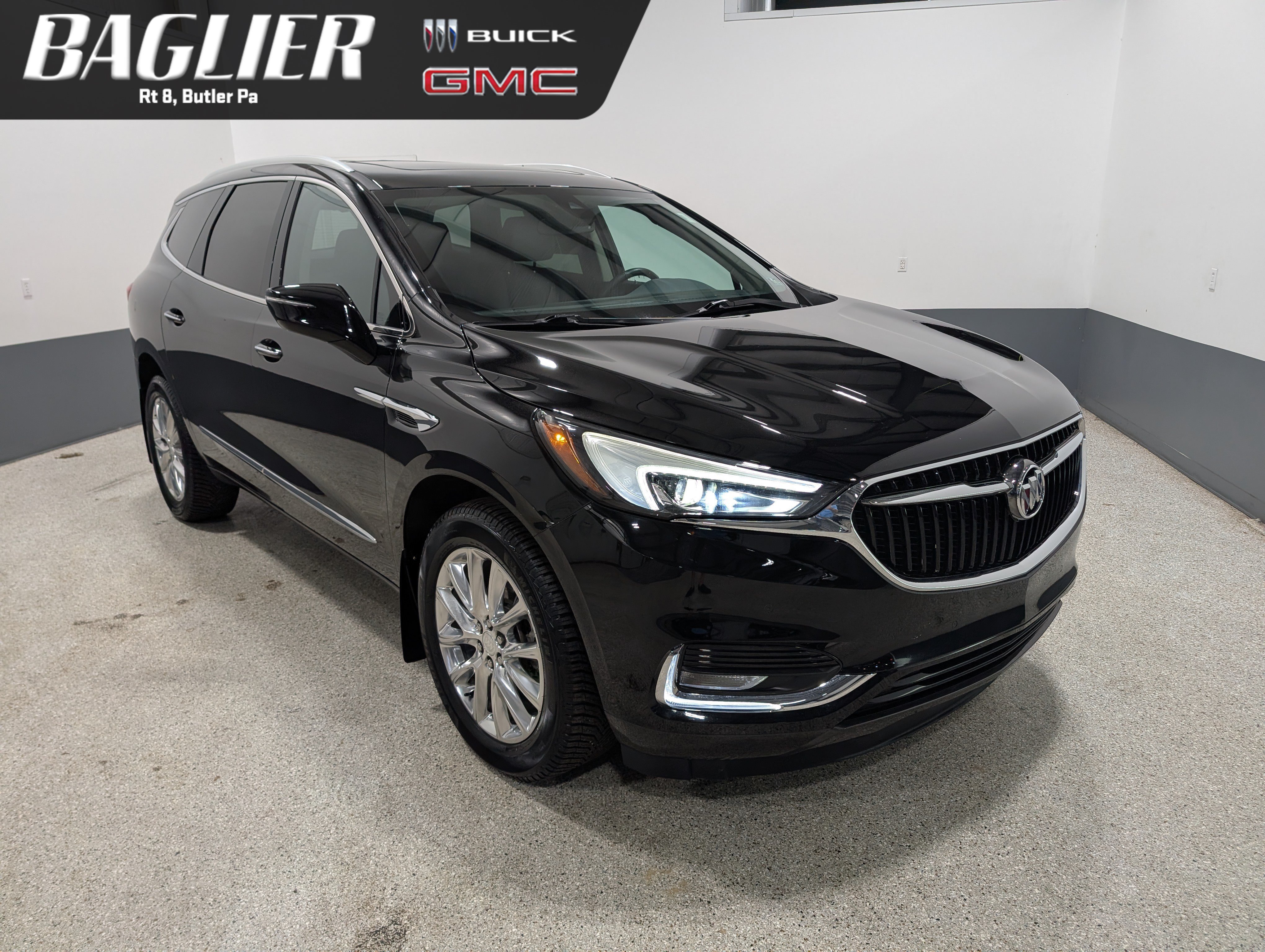 Used 2020 Buick Enclave Premium w/ Sun and Sites Package AWD/4WD image 1