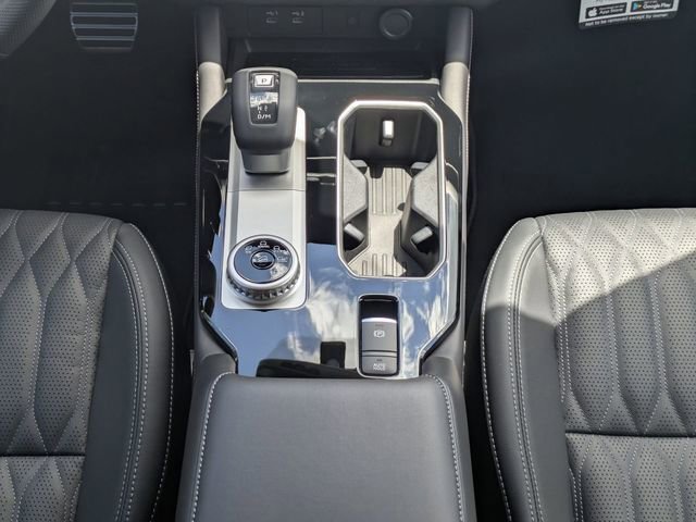New 2026 Mitsubishi Outlander SEL FWD image 21