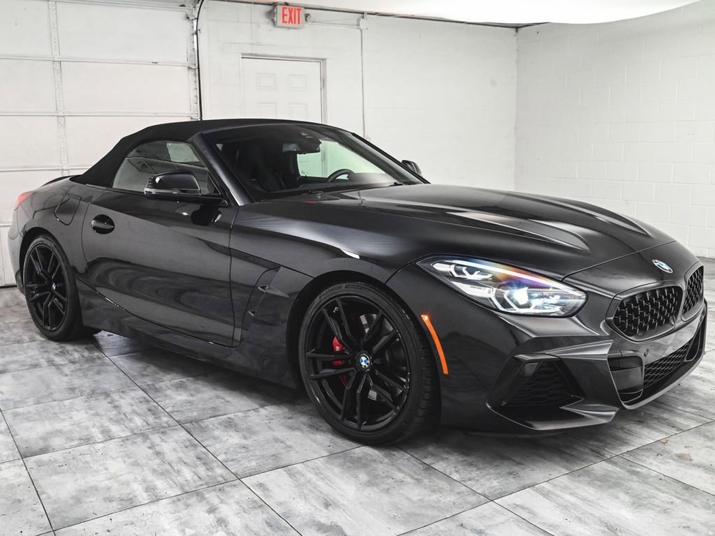 Used 2022 BMW Z4 M40i w/ Premium Package RWD image 7