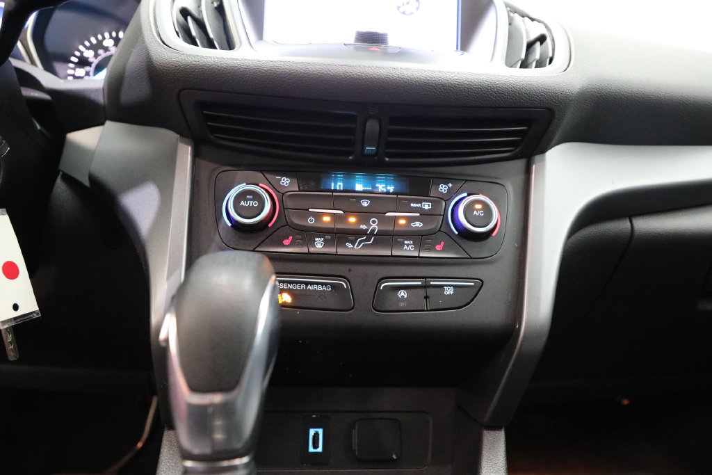 Used 2018 Ford Escape SE w/ SE Sync 3 Package AWD/4WD image 20