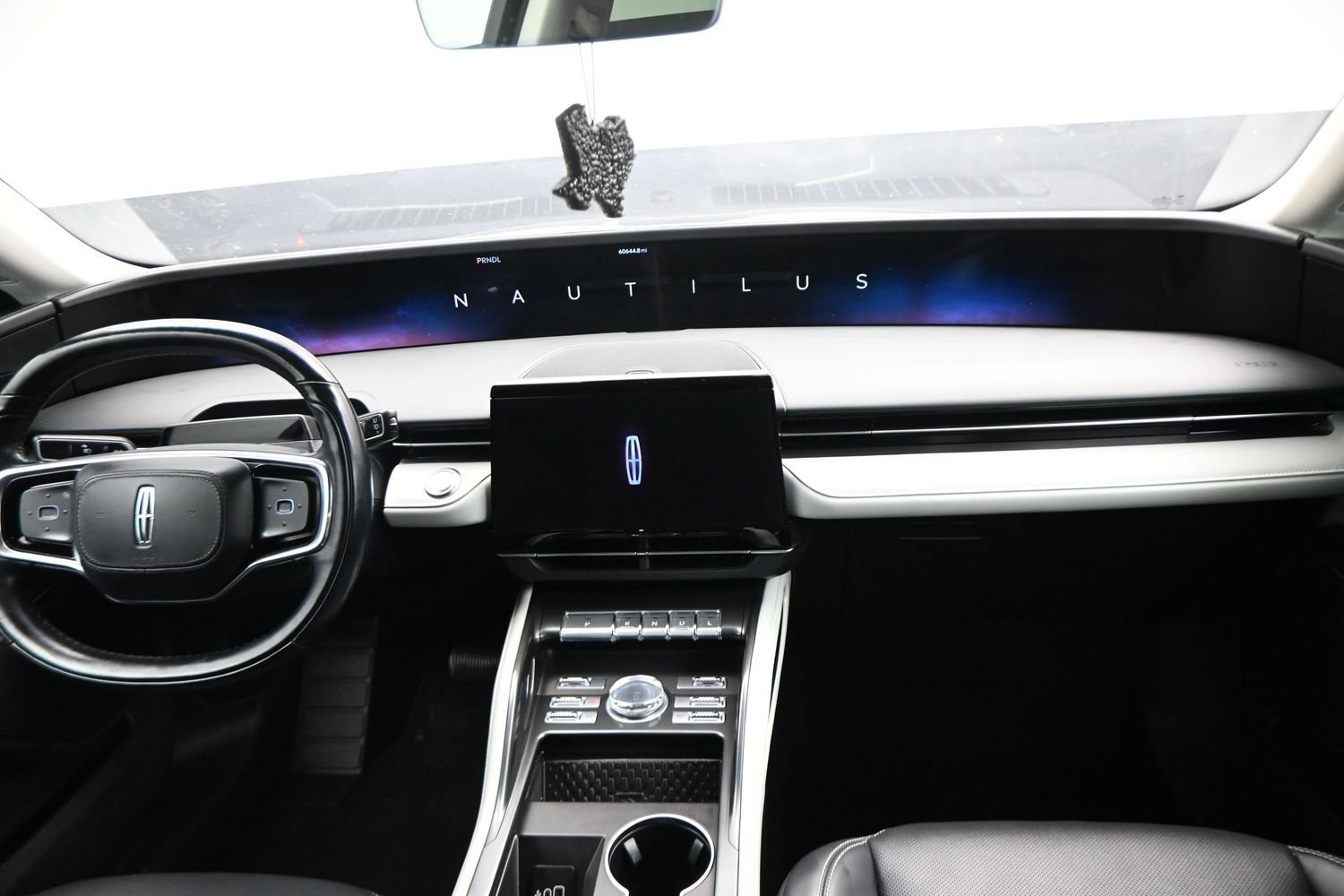 Used 2024 Lincoln Nautilus Premier w/ Equipment Group 102A AWD/4WD image 15