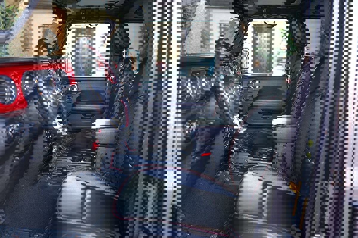 Used 2020 Jeep Wrangler Unlimited Rubicon image 16