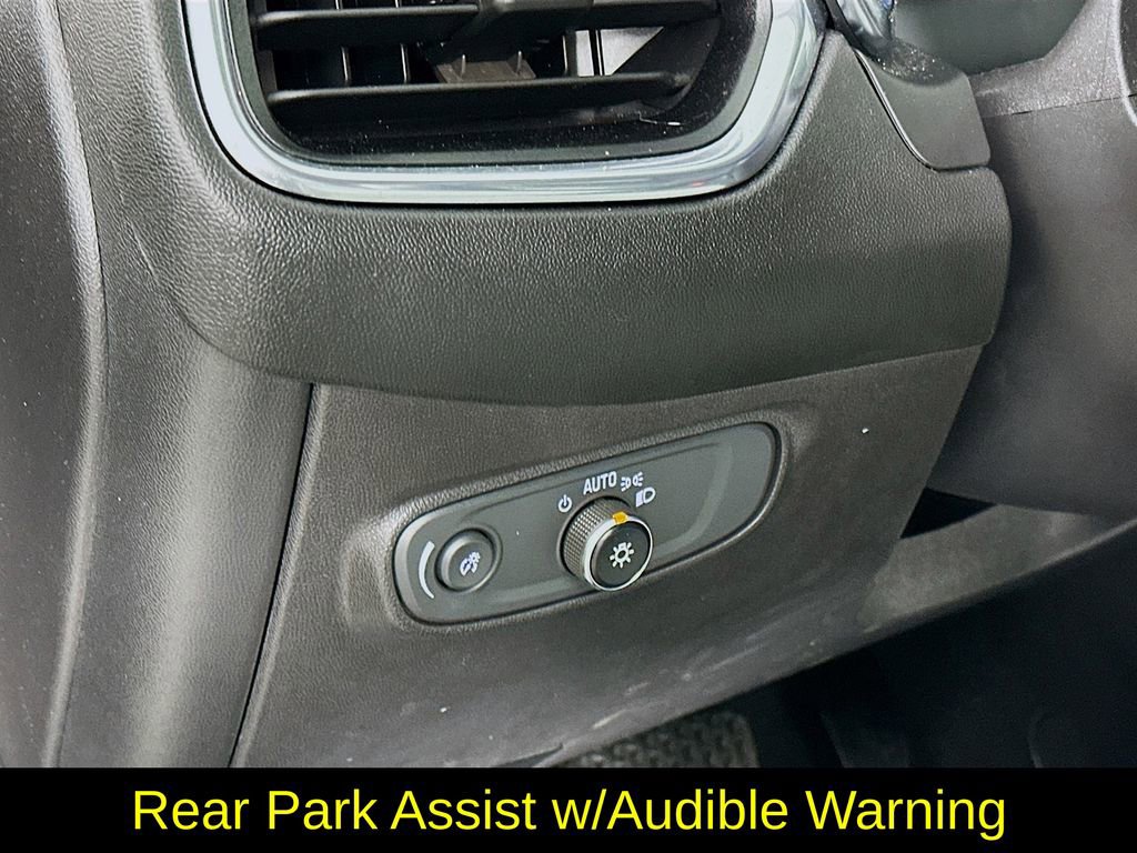 Used 2023 Chevrolet Equinox LS w/ LS Convenience Package image 15