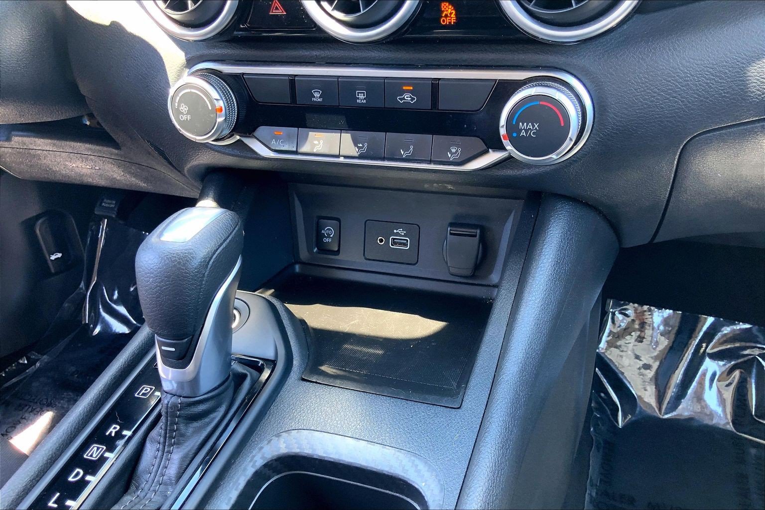 Used 2025 Nissan Sentra S FWD image 38