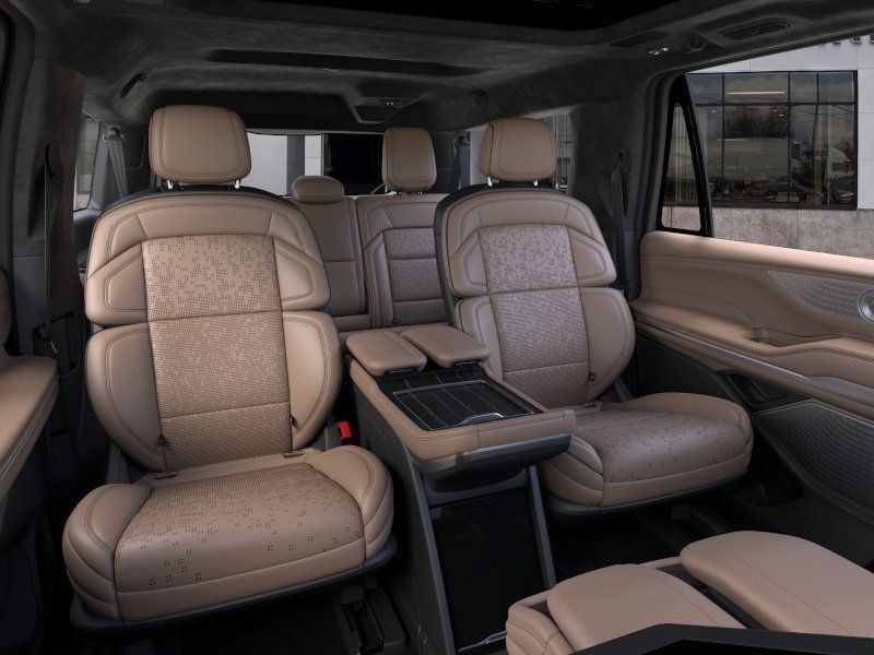 New 2026 Lincoln Navigator L Black Label AWD/4WD image 31