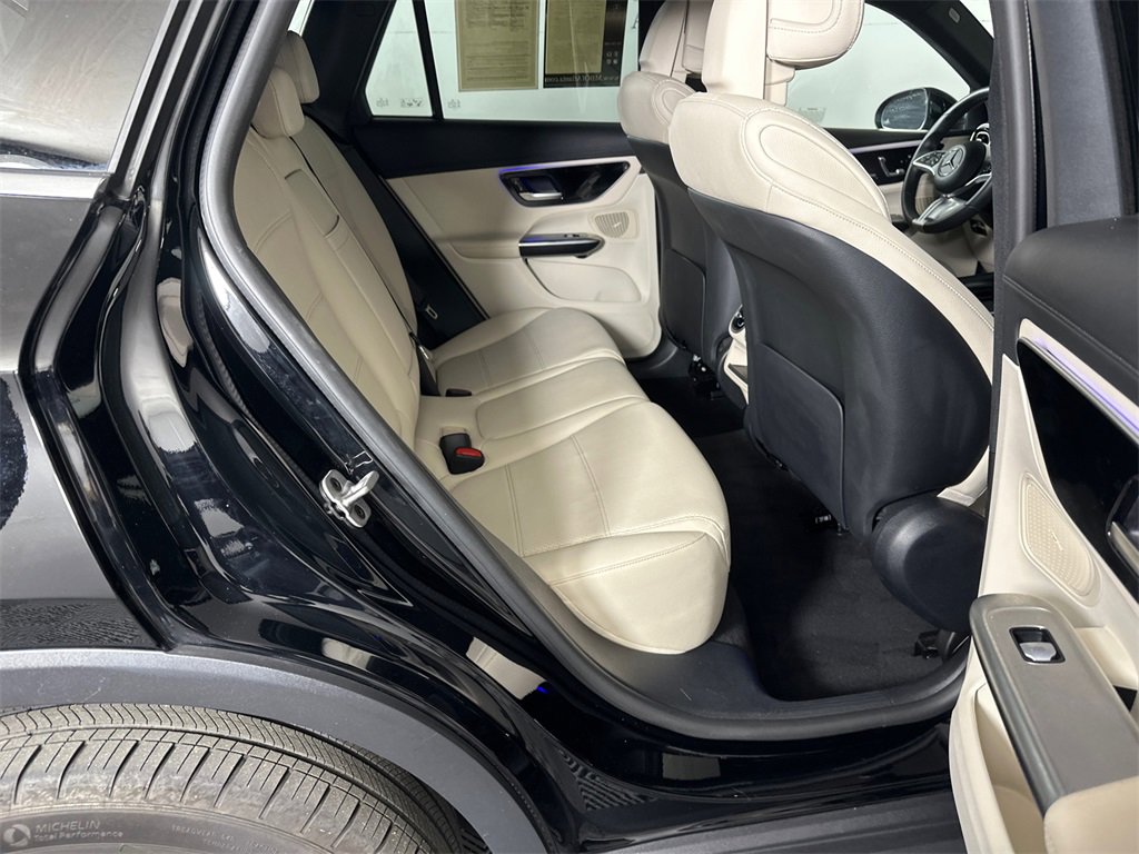 Certified 2024 Mercedes-Benz GLC 300 image 17