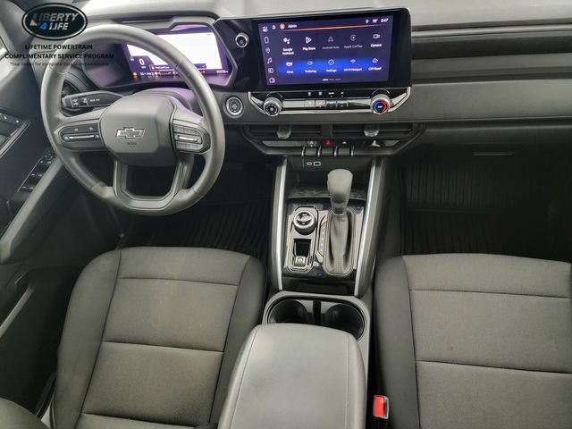 Used 2024 Chevrolet Colorado Trail Boss AWD/4WD image 31