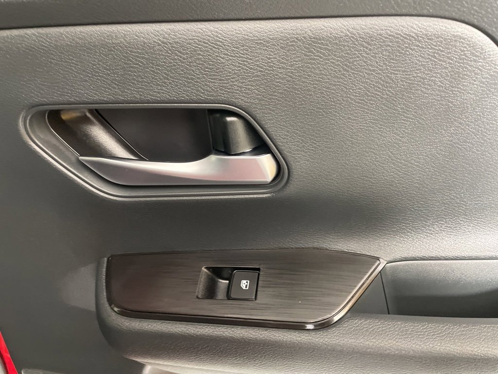 New 2025 Nissan Kicks SV image 15