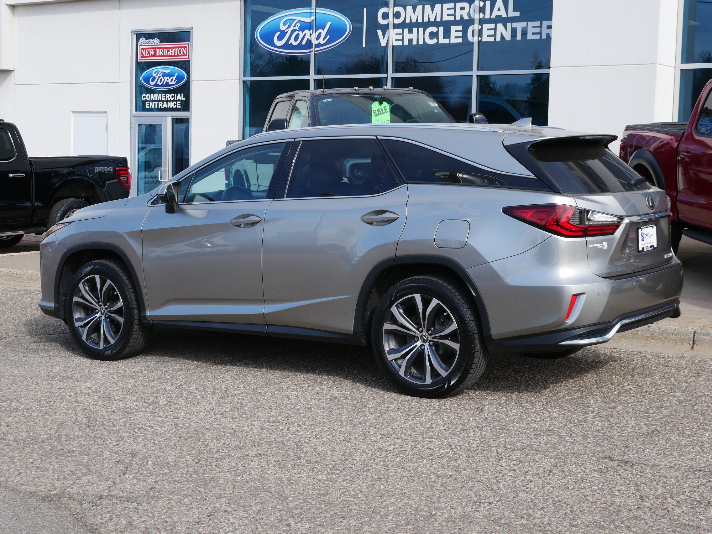 Used 2018 Lexus RX 350L Premium w/ Premium Package image 27