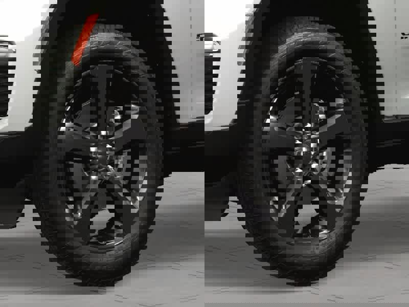 New 2025 Jeep Grand Cherokee Limited w/ Black Appearance Package image 11