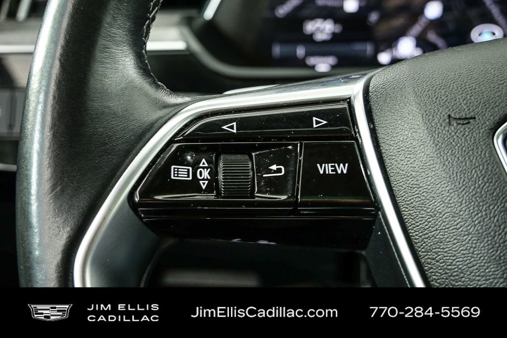 Used 2021 Audi e-tron Premium image 10