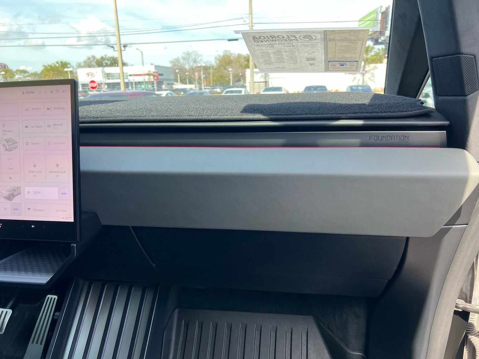 Used 2024 Tesla Cybertruck AWD Crew Cab image 59