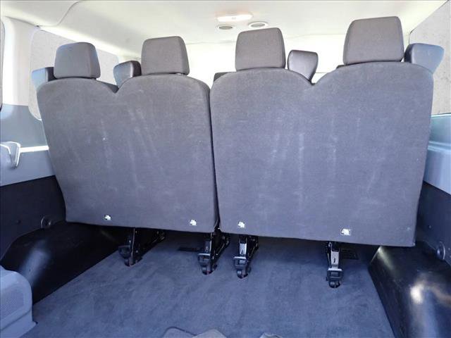 Used 2018 Ford Transit 350 XLT image 9