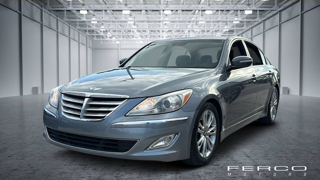 Used 2014 Hyundai Genesis 3.8 RWD image 1