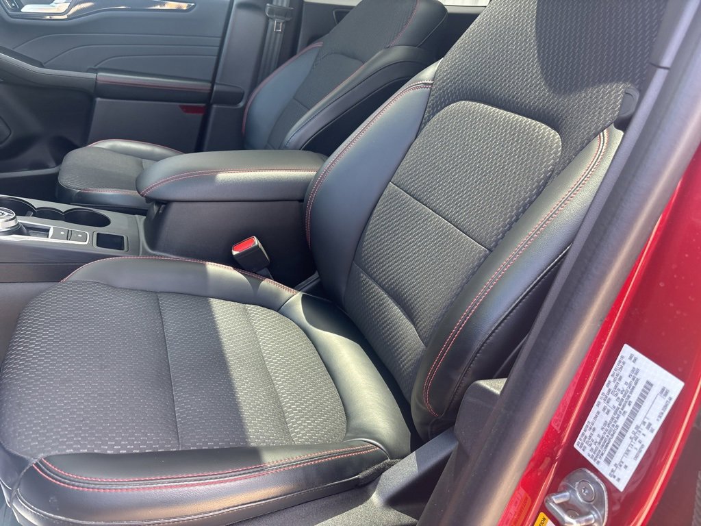 Used 2023 Ford Escape ST-Line w/ Tech Pack #1 image 21