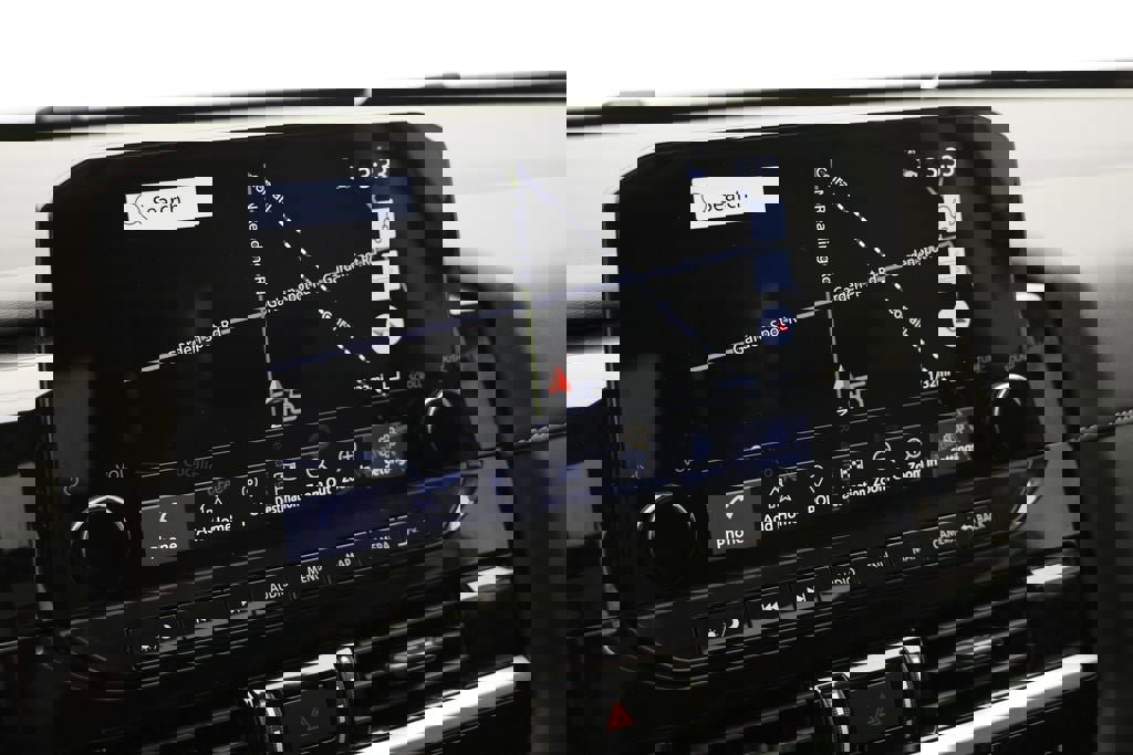 Used 2024 Nissan Pathfinder SL w/ SL Premium Package image 24