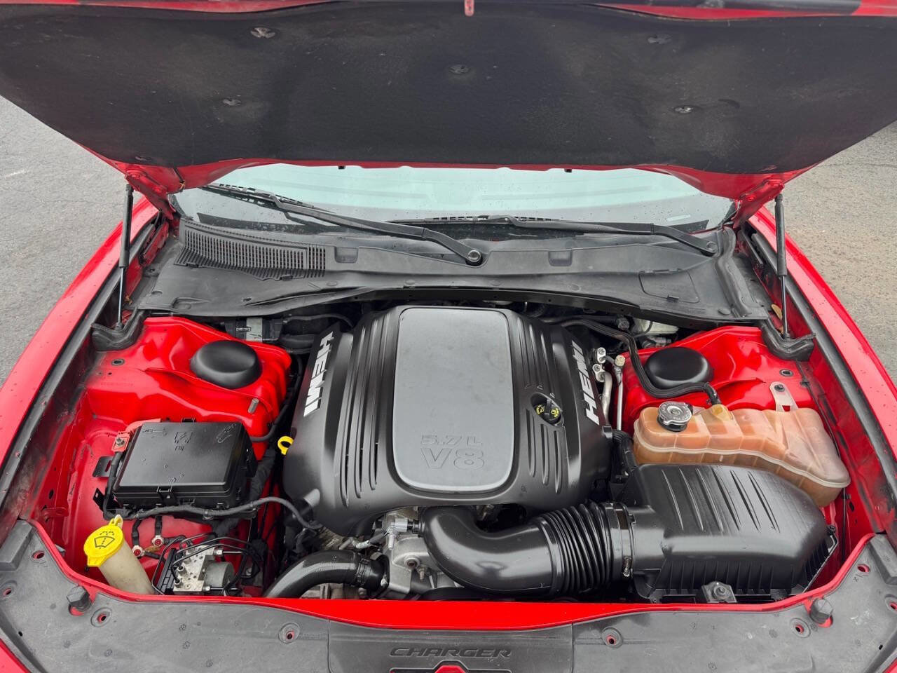 Used 2018 Dodge Charger R/T RWD image 24