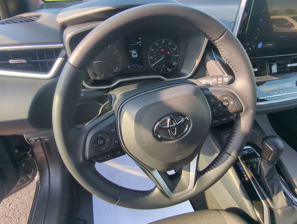 Used 2025 Toyota Corolla SE FWD image 15