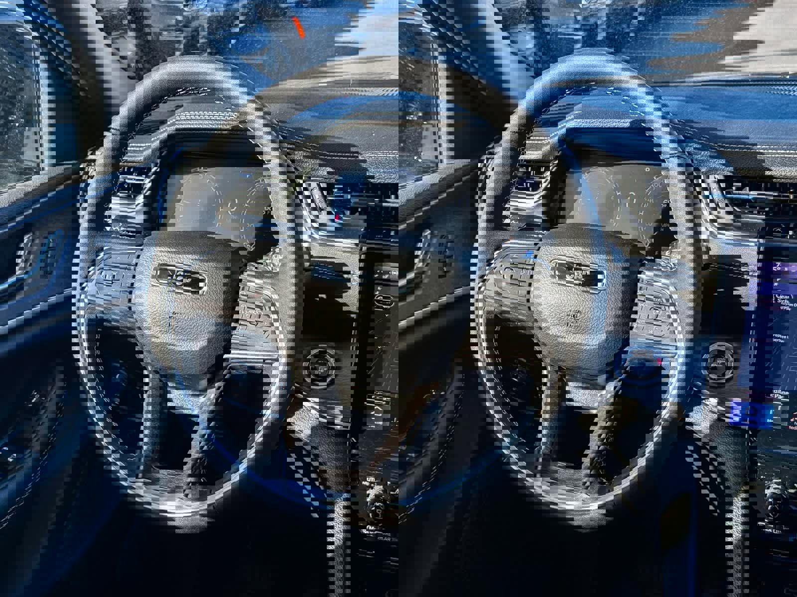 New 2025 Jeep Grand Cherokee Limited image 16