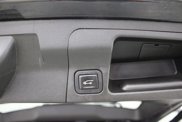 Used 2019 GMC Acadia SLT AWD/4WD image 40
