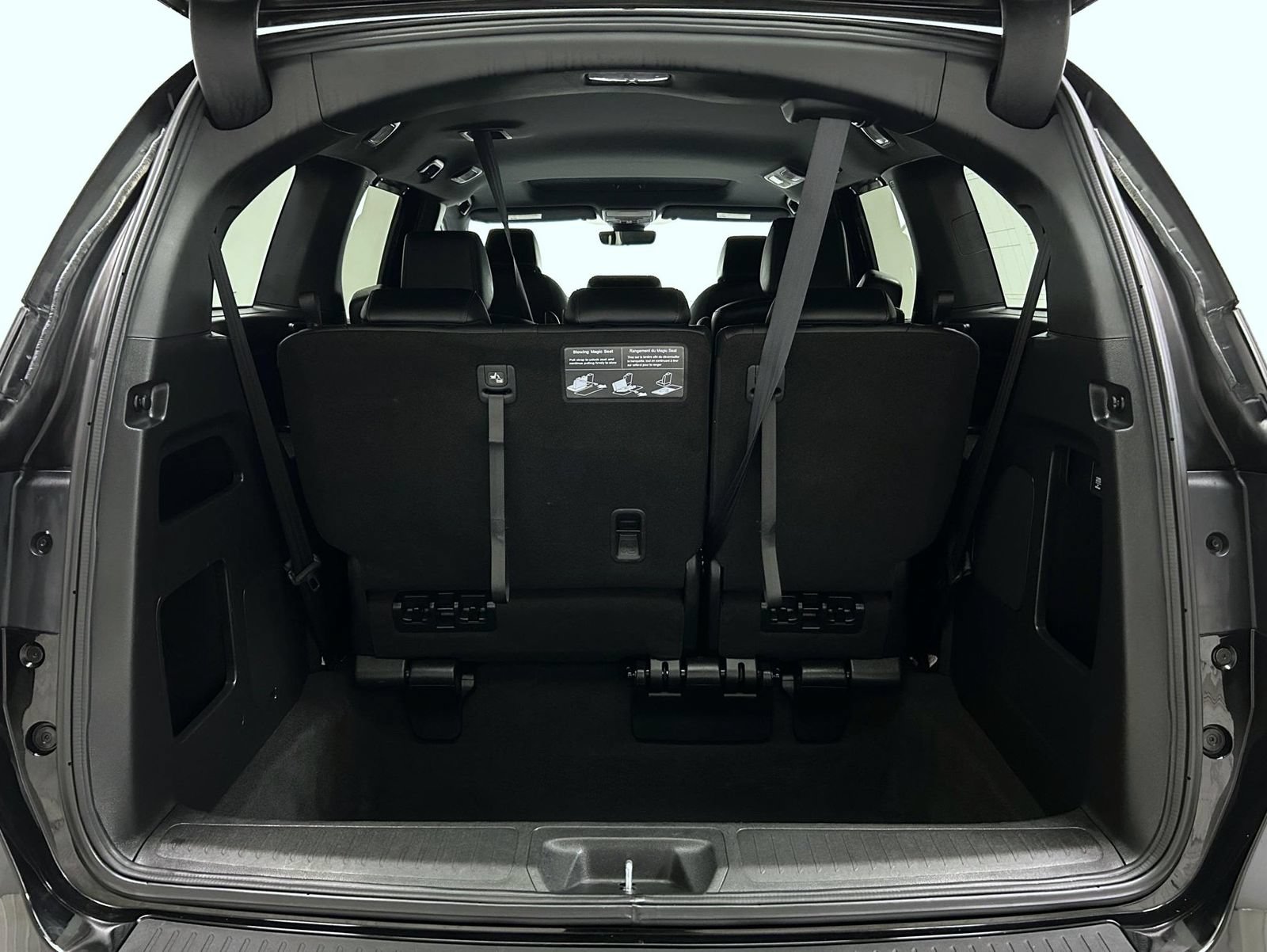 Used 2025 Honda Odyssey Sport-L image 20