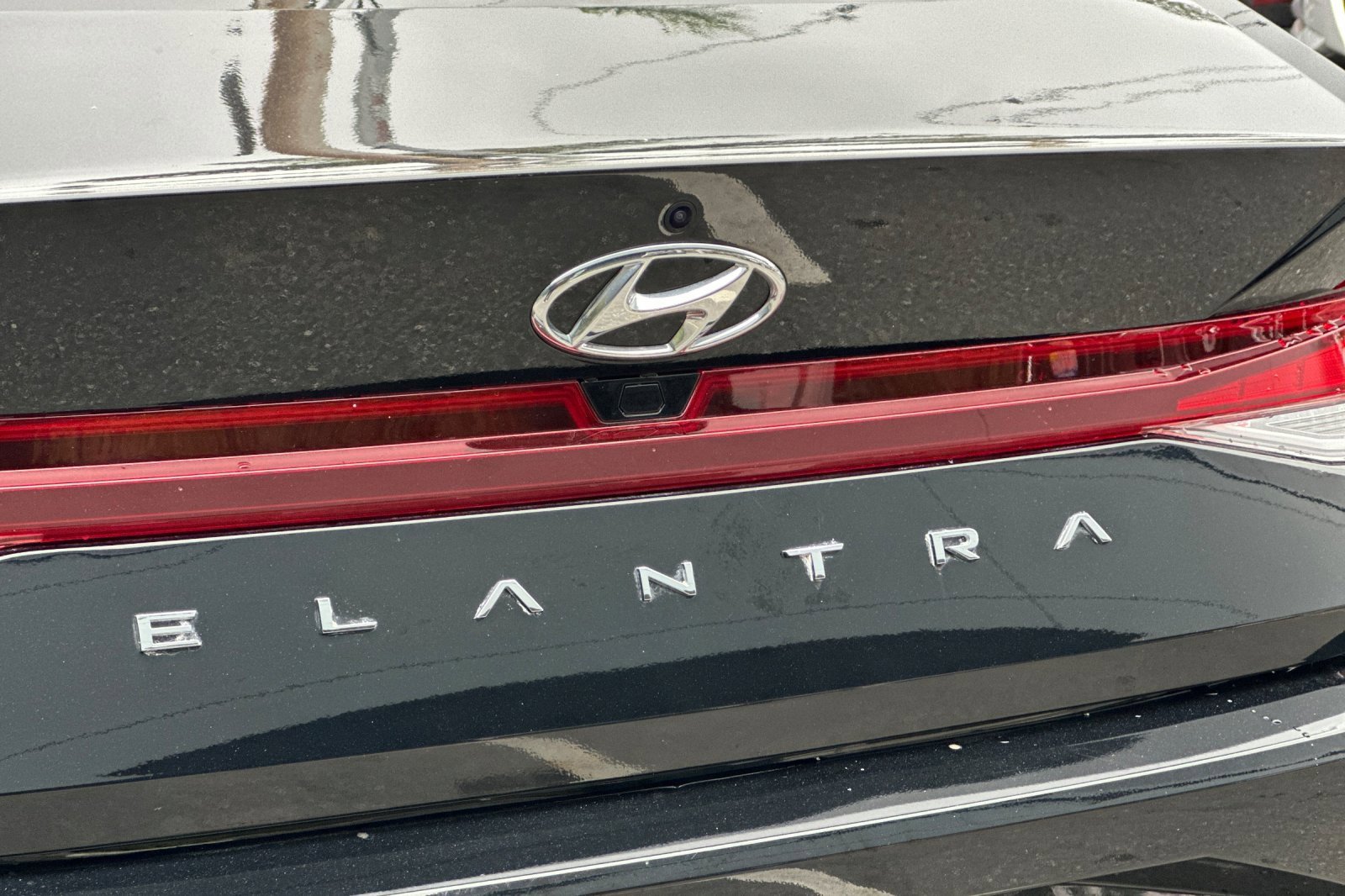 Used 2023 Hyundai Elantra SEL image 26