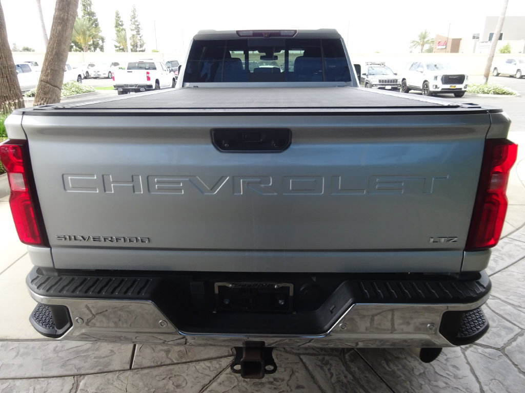 Certified 2021 Chevrolet Silverado 3500 LTZ w/ LTZ Plus Package AWD/4WD image 6