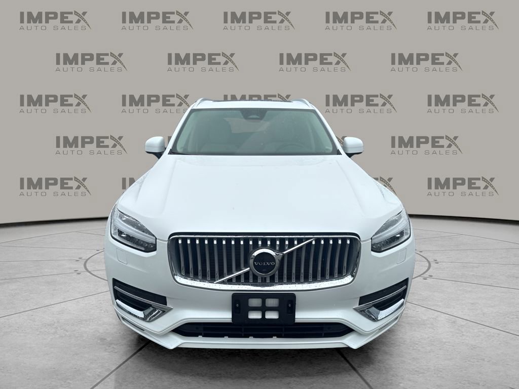 Used 2023 Volvo XC90 B5 Plus w/ Protection Package Premier AWD/4WD image 8