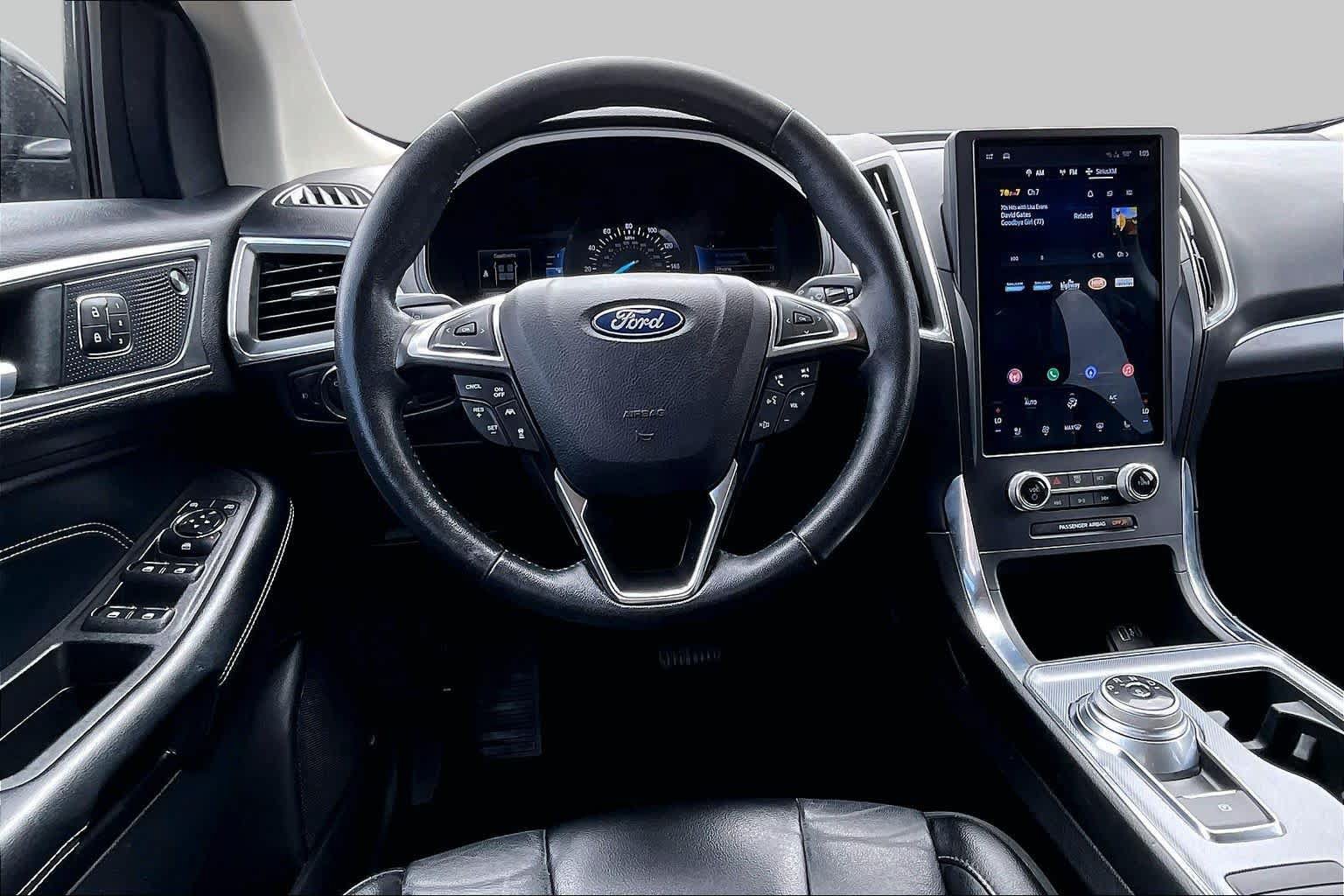 Used 2022 Ford Edge Titanium AWD/4WD image 6